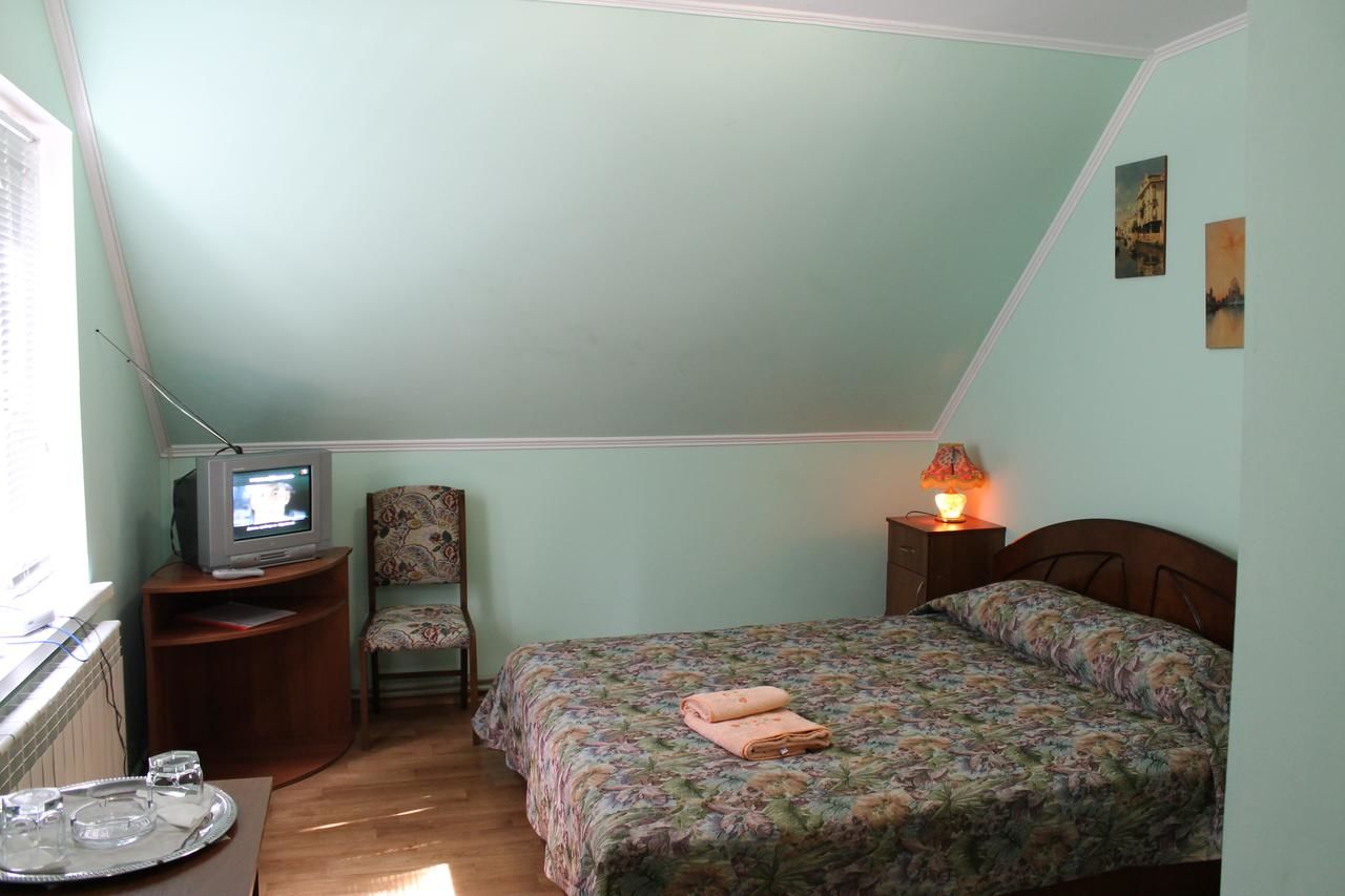 Комплексы для отдыха с коттеджами/бунгало Park Hotel Mariupol Мариуполь-18