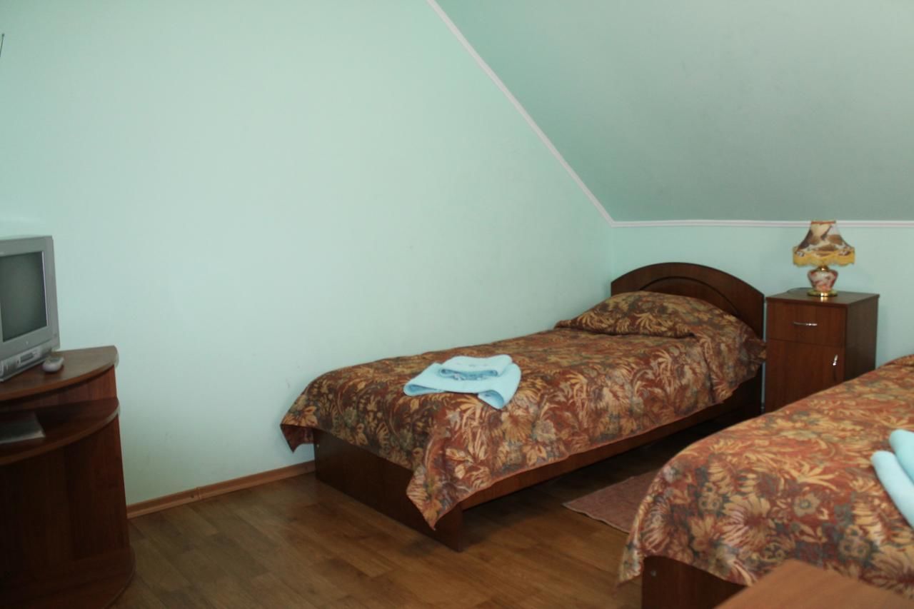 Комплексы для отдыха с коттеджами/бунгало Park Hotel Mariupol Мариуполь-12